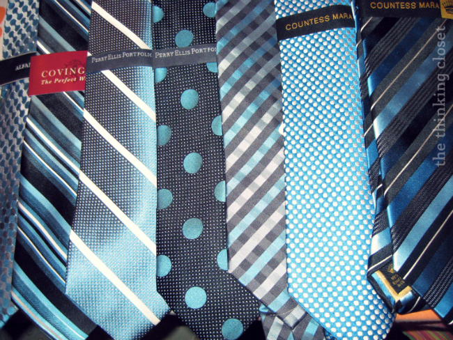 Wedding gift idea for groomsmen: unique ties all within the wedding color palette. via thinkingcloset.com Wedding gift idea for groomsmen: unique ties all within the wedding color palette. via thinkingcloset.com