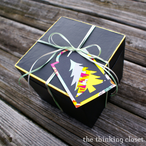 Christmas Gift Tags with Washi Tape! {Free cut file included.} Via thinkingcloset.com