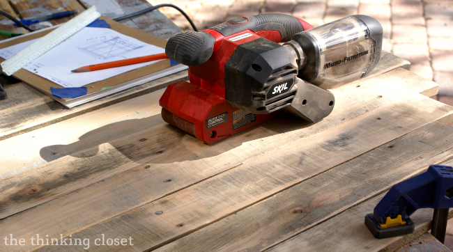 Tips & Tricks for Working with Pallet Wood: Surfacing with a Power Sander via thinkingcloset.com