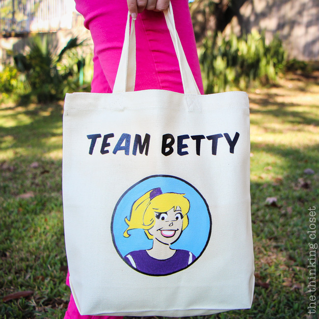 DIY "Team Betty" Tote Bag: A Silhouette Tutorial via thinkingcloset.com