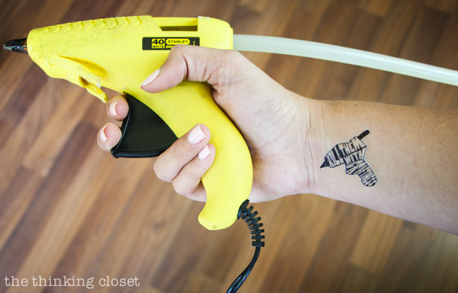 Kill Them With Craftiness - - 1 of 3 DIY Temporary Tattoos! Such a fun addition to business cards, especially for crafters and DIYers. Tutorial includes FREE cut files! Kill Them With Craftiness - - 1 of 3 DIY Temporary Tattoos! Such a fun addition to business cards, especially for crafters and DIYers. Tutorial includes FREE cut files!