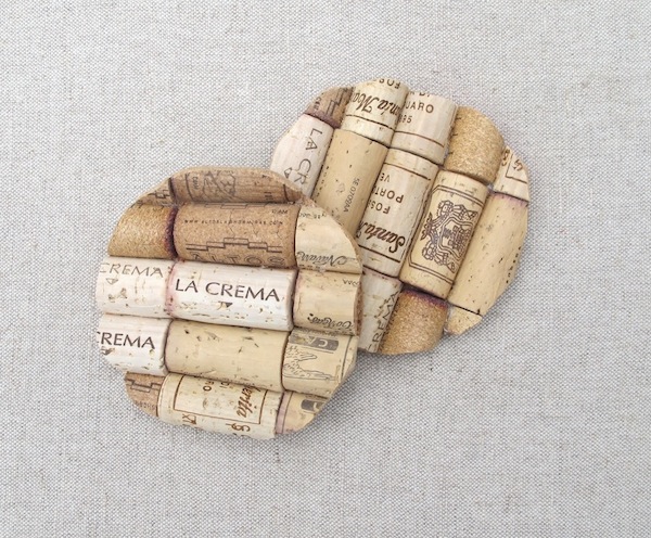 DIY Wine Cork Coasters by Heartmade | One of a HUGE collection of DIY Drink Coasters over at thinkingcloset.com.  Such great gift ideas!