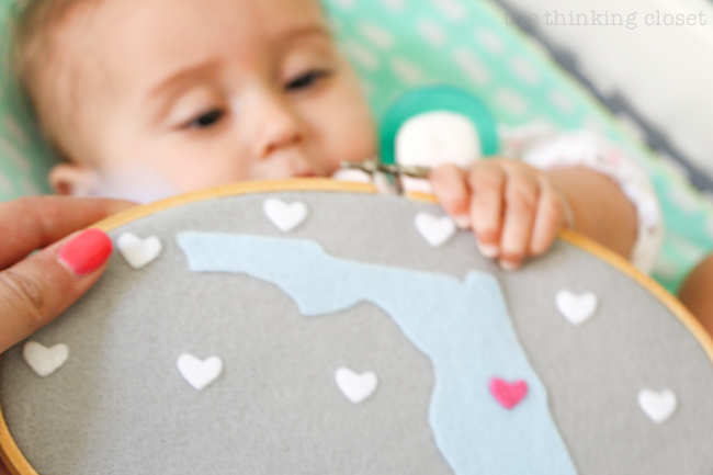 How to cut felt with your Silhouette Curio machine. Join me for the step by step tutorial for creating some custom felt state map hoop art for a baby nursery, home gallery wall, wedding or baby gift! Great tips for beginners!