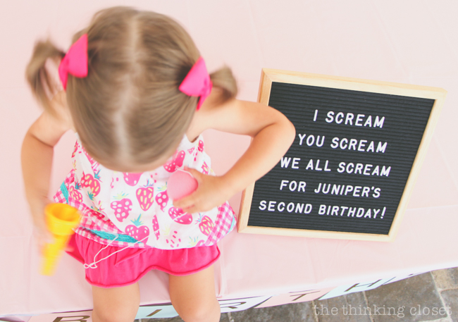 Ice Cream Shooters! Children of the 80s and 90s, remember those? The perfect favor for an Ice Cream Themed Second Birthday Party!