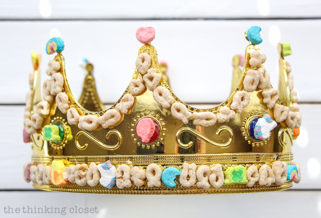 How to create a crown for Prince Charming...or rather "Prince Charm-ing," bedazzled with Lucky Charms marshmallow cereal. More Disney-themed Punny Halloween Costumes in the post...check 'em out!