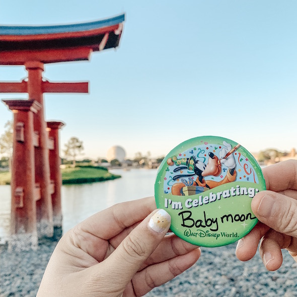 #BabyMoonVibes at Disney's Epcot | Pepper's Birth Story via ThinkingCloset.com