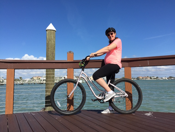 Second Trimester in Clearwater Beach | Pepper's Birth Story via ThinkingCloset.com