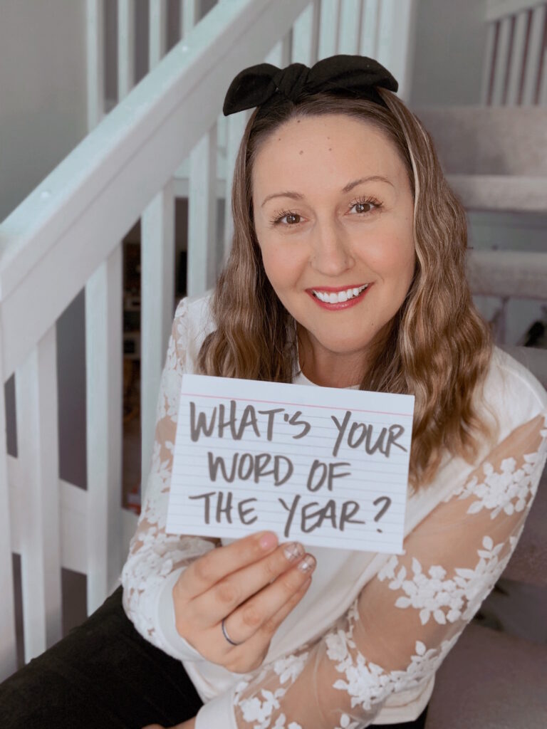 My One Word for 2022: Faithful | This is my 10th year choosing a "word of the year" from which I set my intentions and priorities. Join me as I share the back-story behind discovering my &ldquo;one word&rdquo; for 2022, its two facets, & my prayer for the year ahead.... via thinkingcloset.com