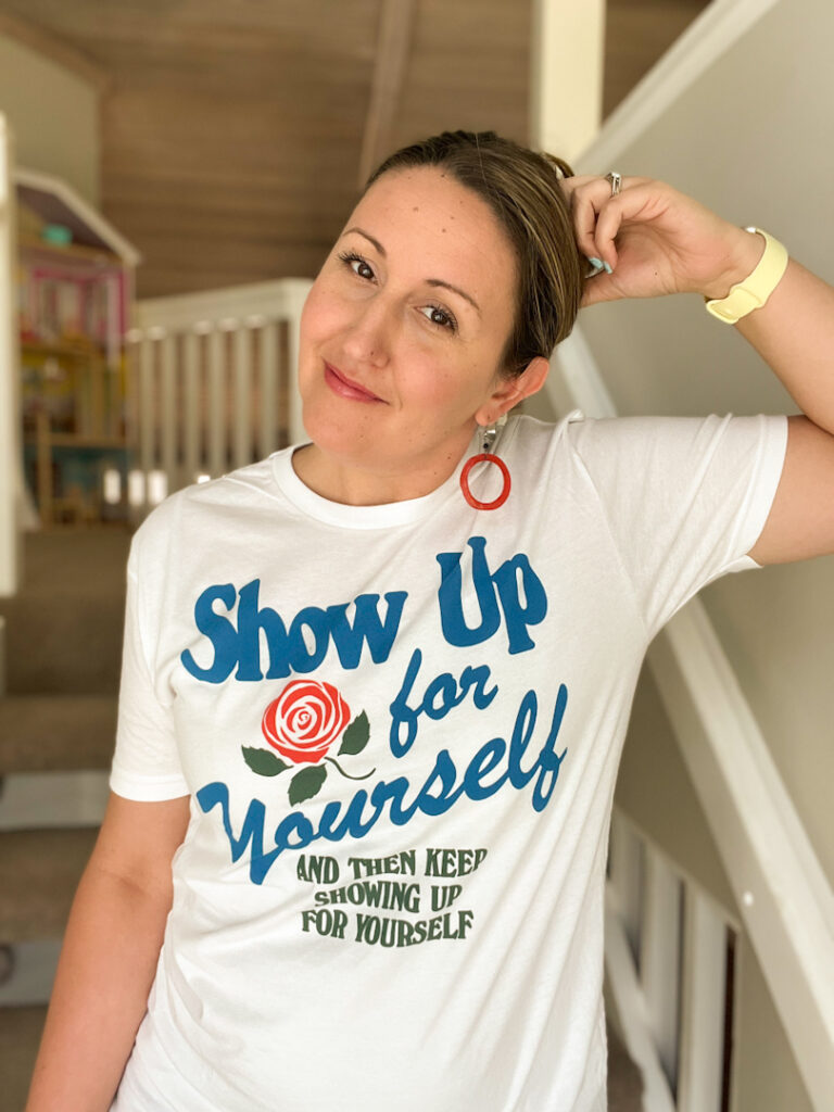 "Show Up For Yourself" | Free Printable Resources and 3 questions to consider the next time you need a rest and recovery day, but are struggling to accept that. Here's to becoming people whose worth is not wrapped up in what we produce but who live from rest, knowing we are loved simply because we're beloveds of God. | Nab your free printables to help you brainstorm a "menu of activities" for your next recovery day, solo retreat, or Sabbath day of rest! Via ThinkingCloset.com